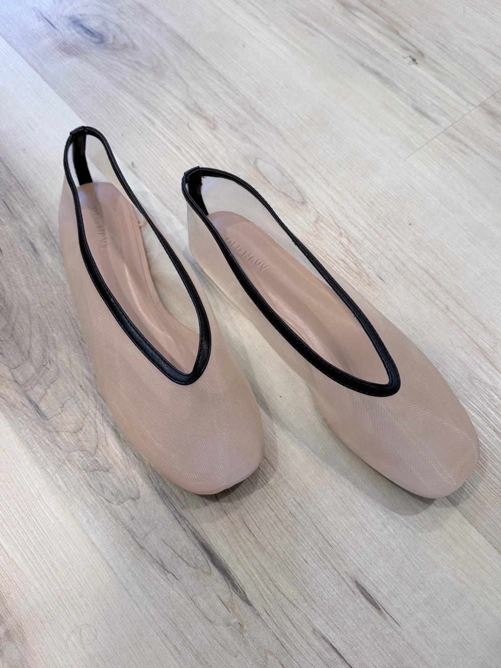 [Old Navy] Nude Mesh Flats
